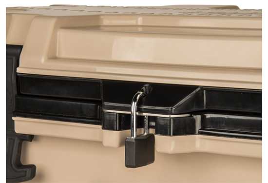 The lock spot for a padlock in the Igloo IMX 70 qt Cooler